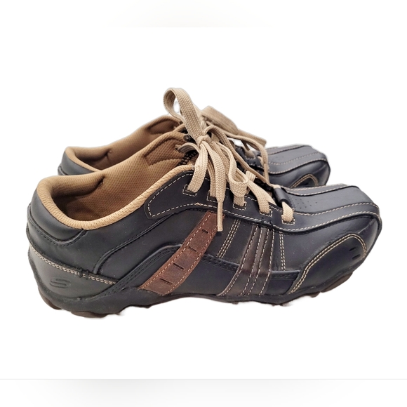 Men's Skechers Black Leather Lace Up Shoes Size 8.5 - Picture 1 of 7